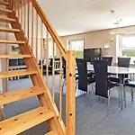 10 person holiday home in Vinderup-By Traum Ferienhaus *