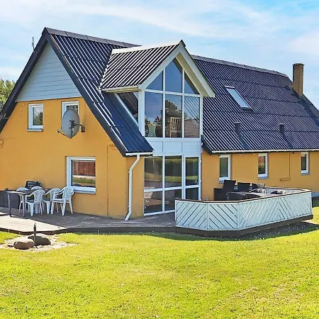 10 Person In Feriehus *